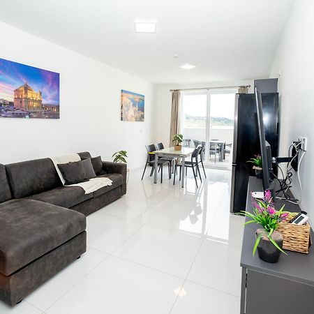 New And Modern Home In Bugibba, Great Location St. Paul's Bay Exteriér fotografie