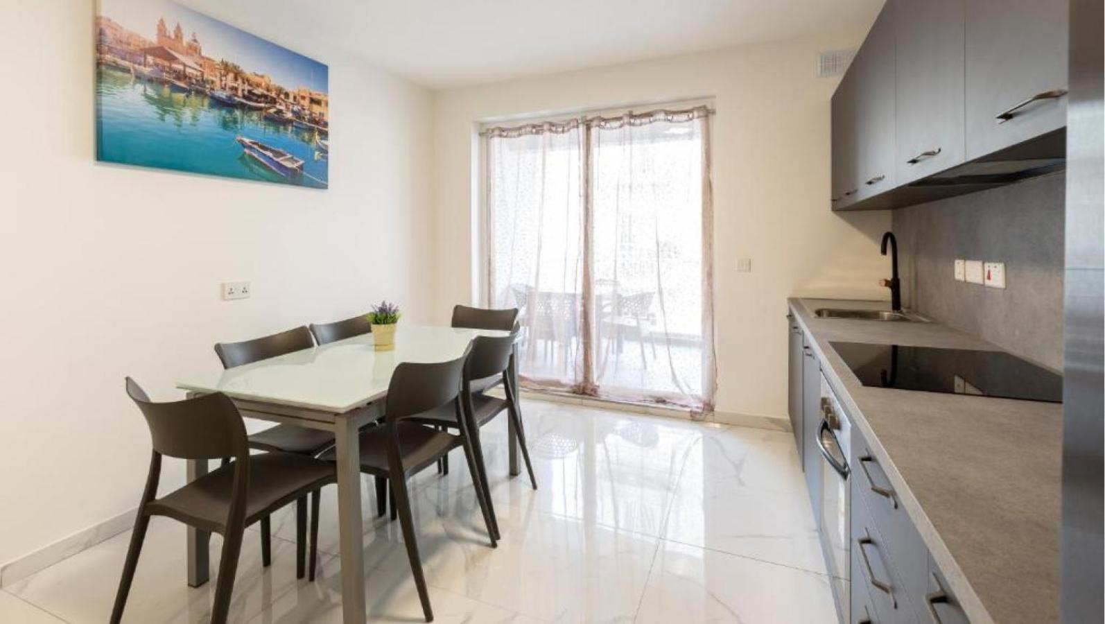 New And Modern Home In Bugibba, Great Location St. Paul's Bay Exteriér fotografie